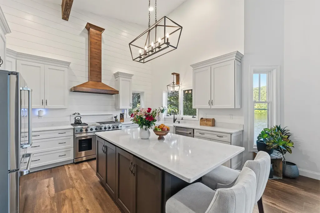 176 Russell Drive Weare NH 03281