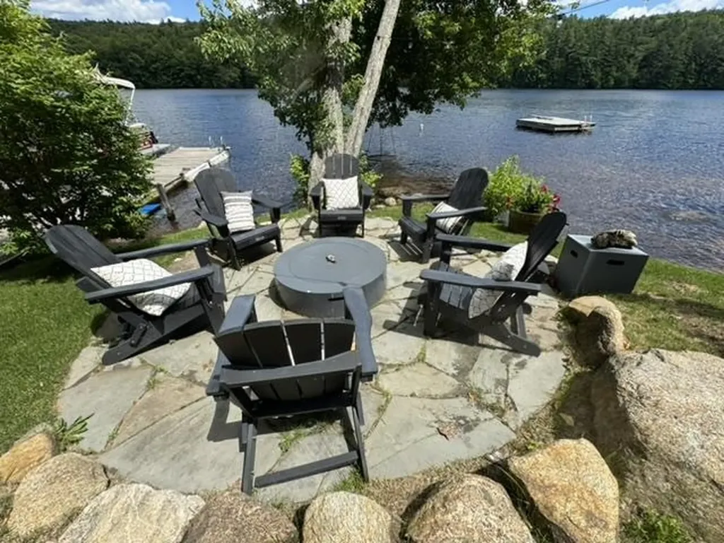 176 Russell Drive Weare NH 03281