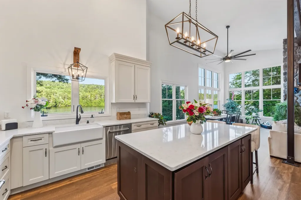 176 Russell Drive Weare NH 03281