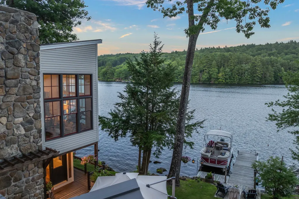 176 Russell Drive Weare NH 03281