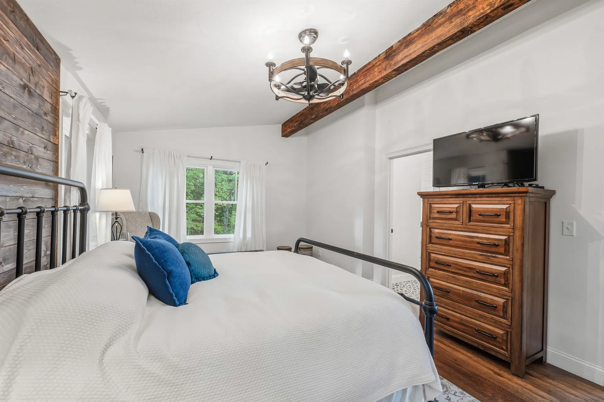 176 Russell Drive Weare NH 03281