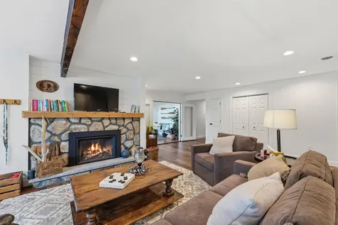 176 Russell Drive Weare NH 03281