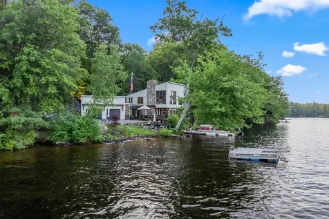 176 Russell Drive Weare NH 03281