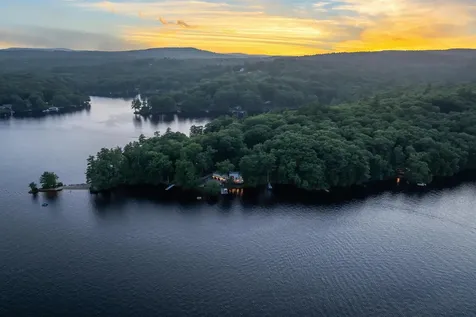 176 Russell Drive Weare NH 03281