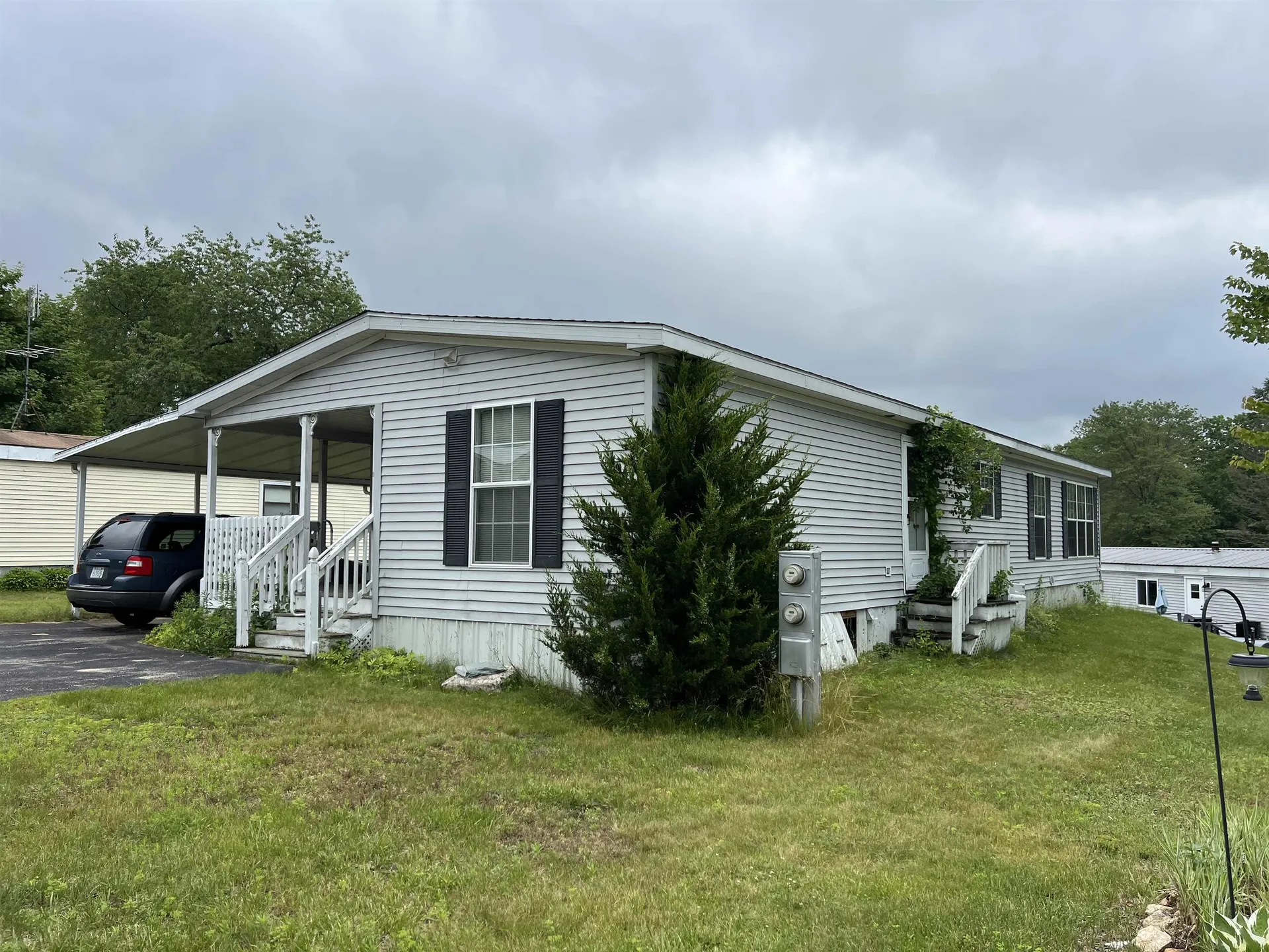 290 Calef Highway Epping NH 03042