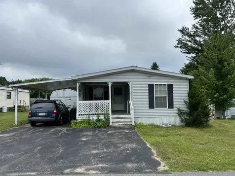 290 Calef Highway Epping NH 03042