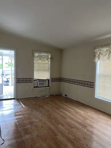 290 Calef Highway Epping NH 03042