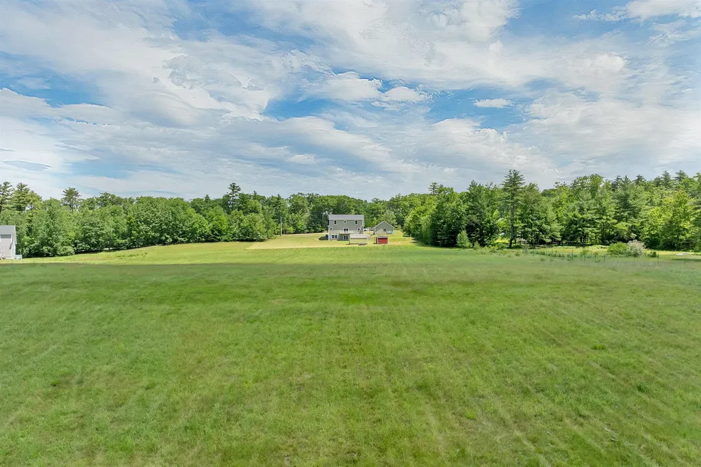 72 Perkins Hill Road Wakefield NH 03830