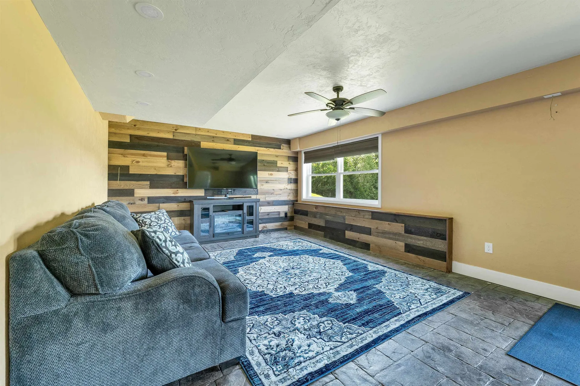 72 Perkins Hill Road Wakefield NH 03830