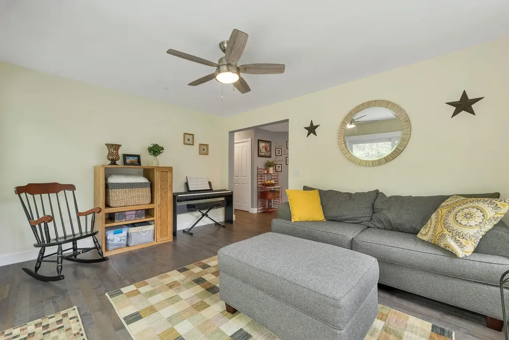36 Three Ponds Drive Brentwood NH 03833