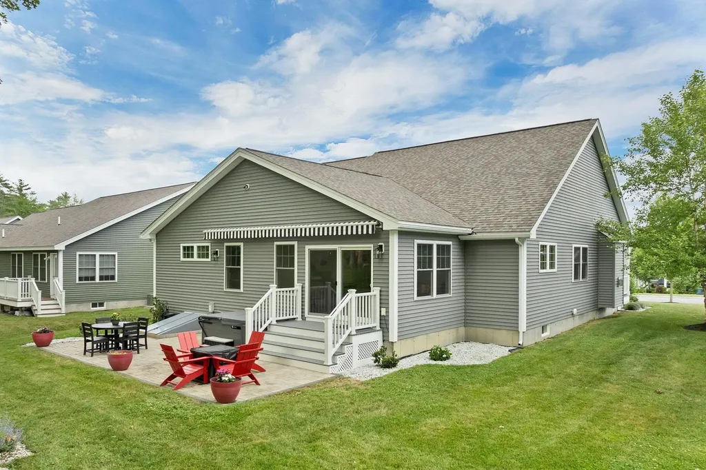 36 Three Ponds Drive Brentwood NH 03833