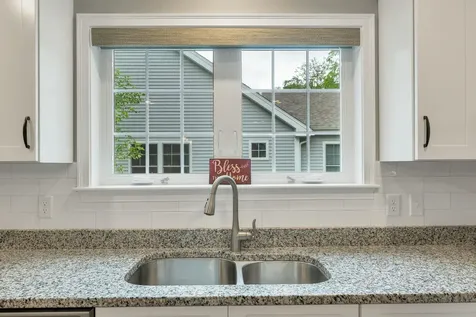 36 Three Ponds Drive Brentwood NH 03833