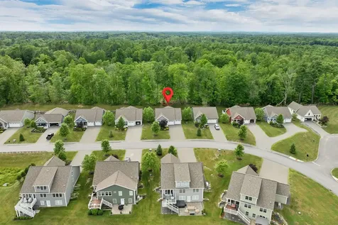 36 Three Ponds Drive Brentwood NH 03833