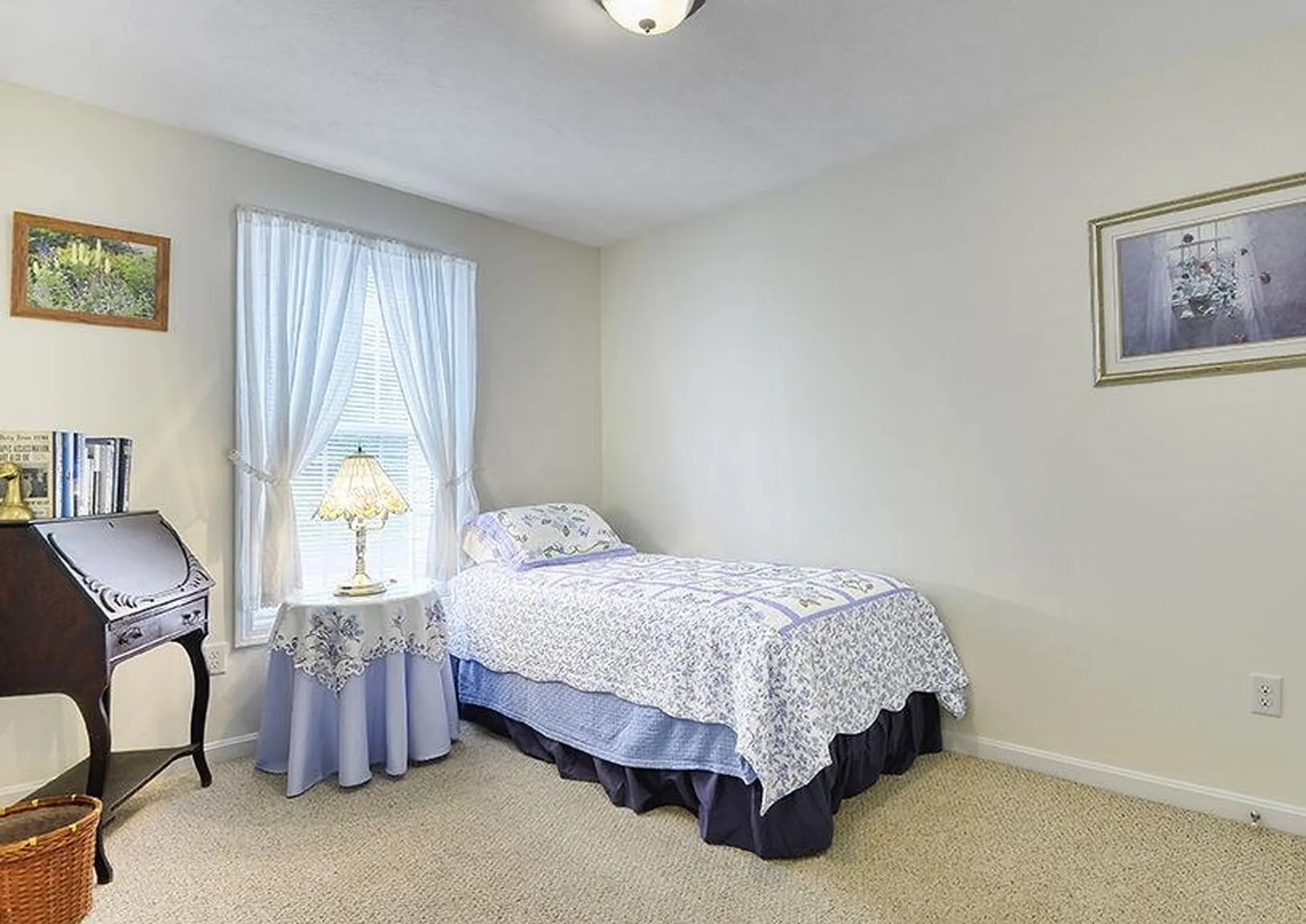 28 Owens Drive Swanzey NH 03446