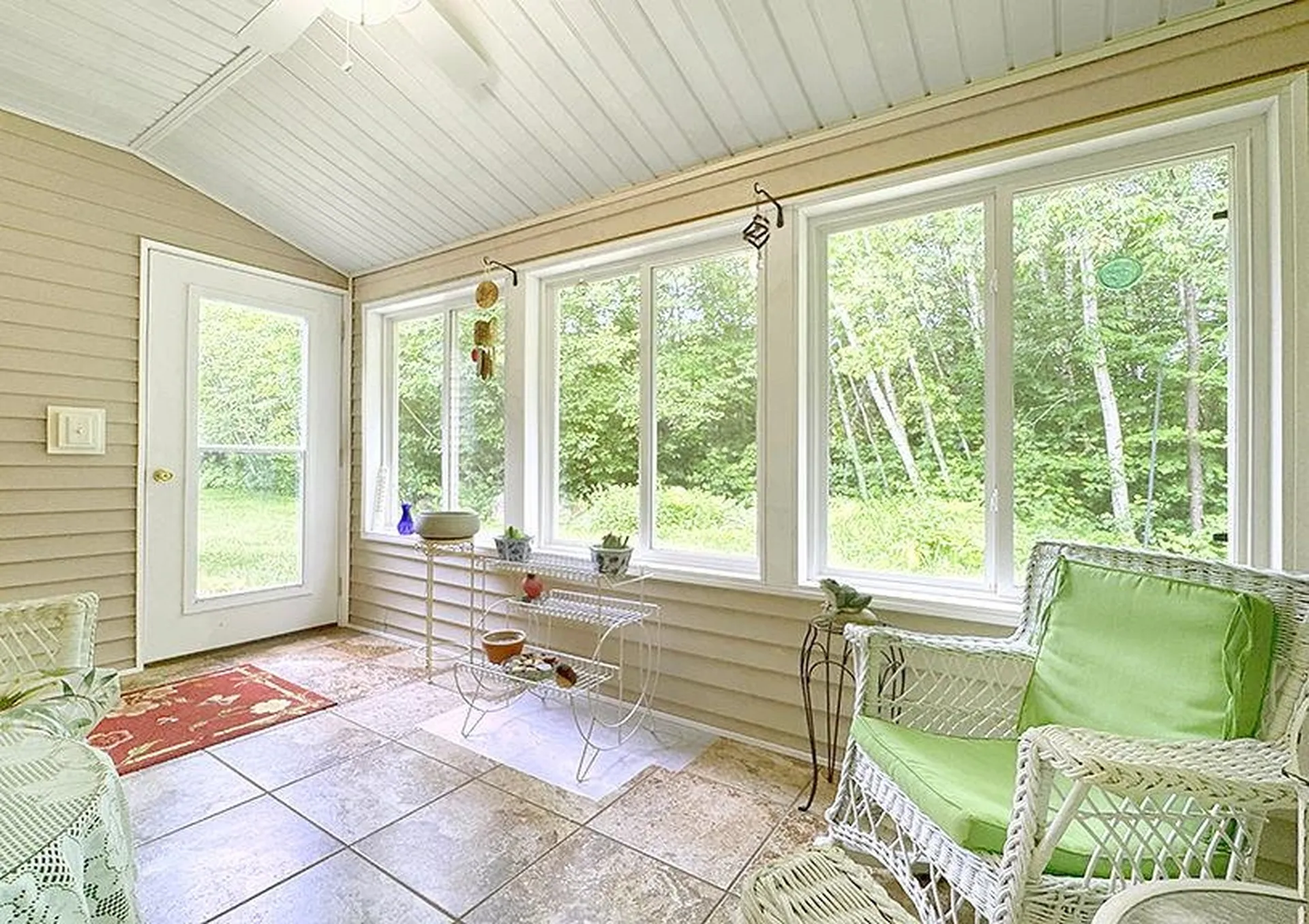 28 Owens Drive Swanzey NH 03446