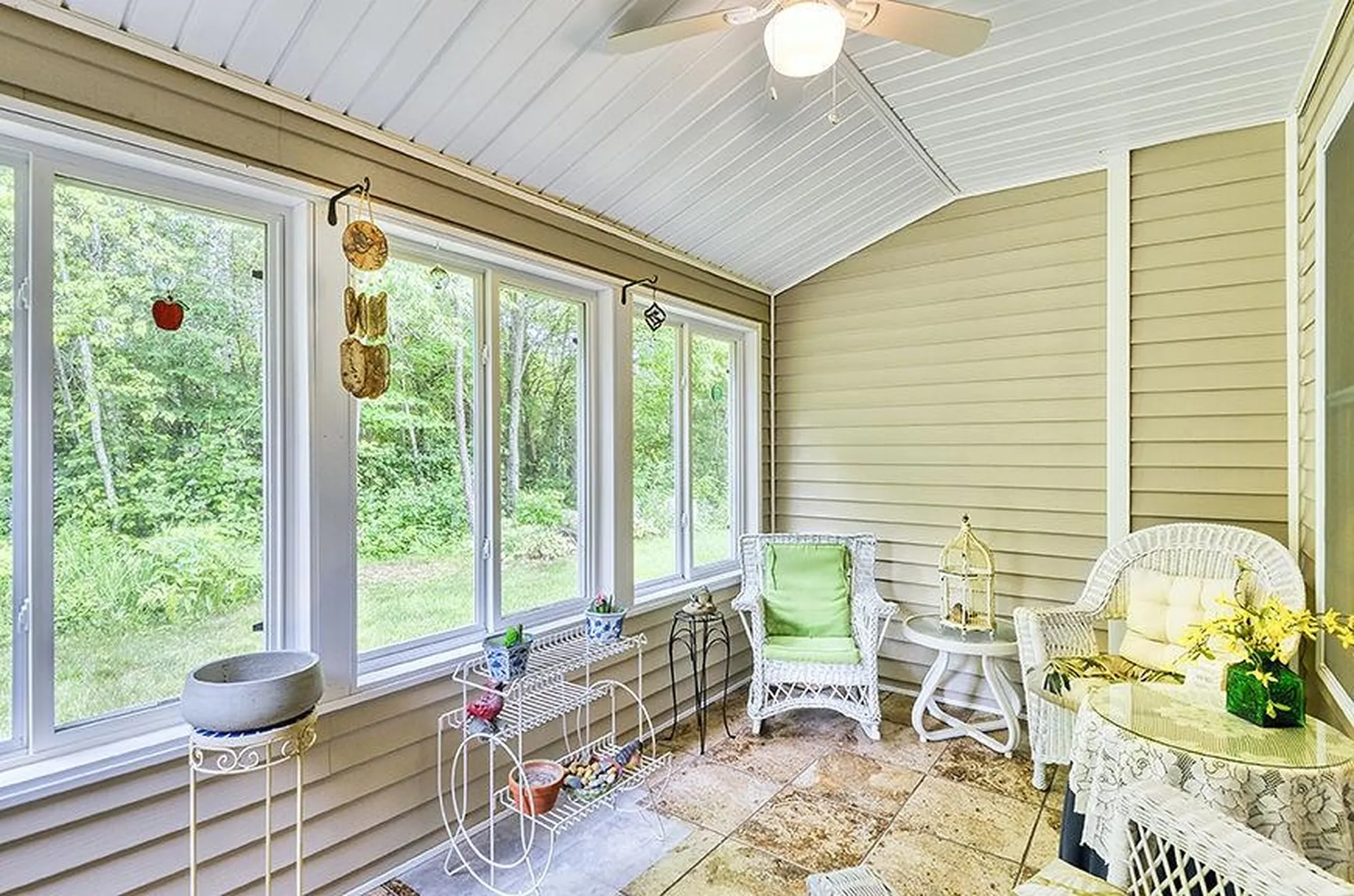 28 Owens Drive Swanzey NH 03446