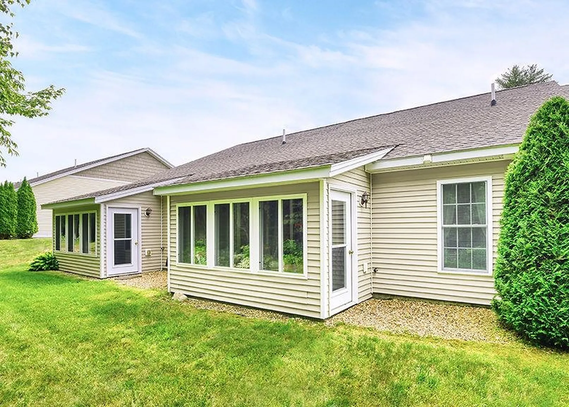 28 Owens Drive Swanzey NH 03446