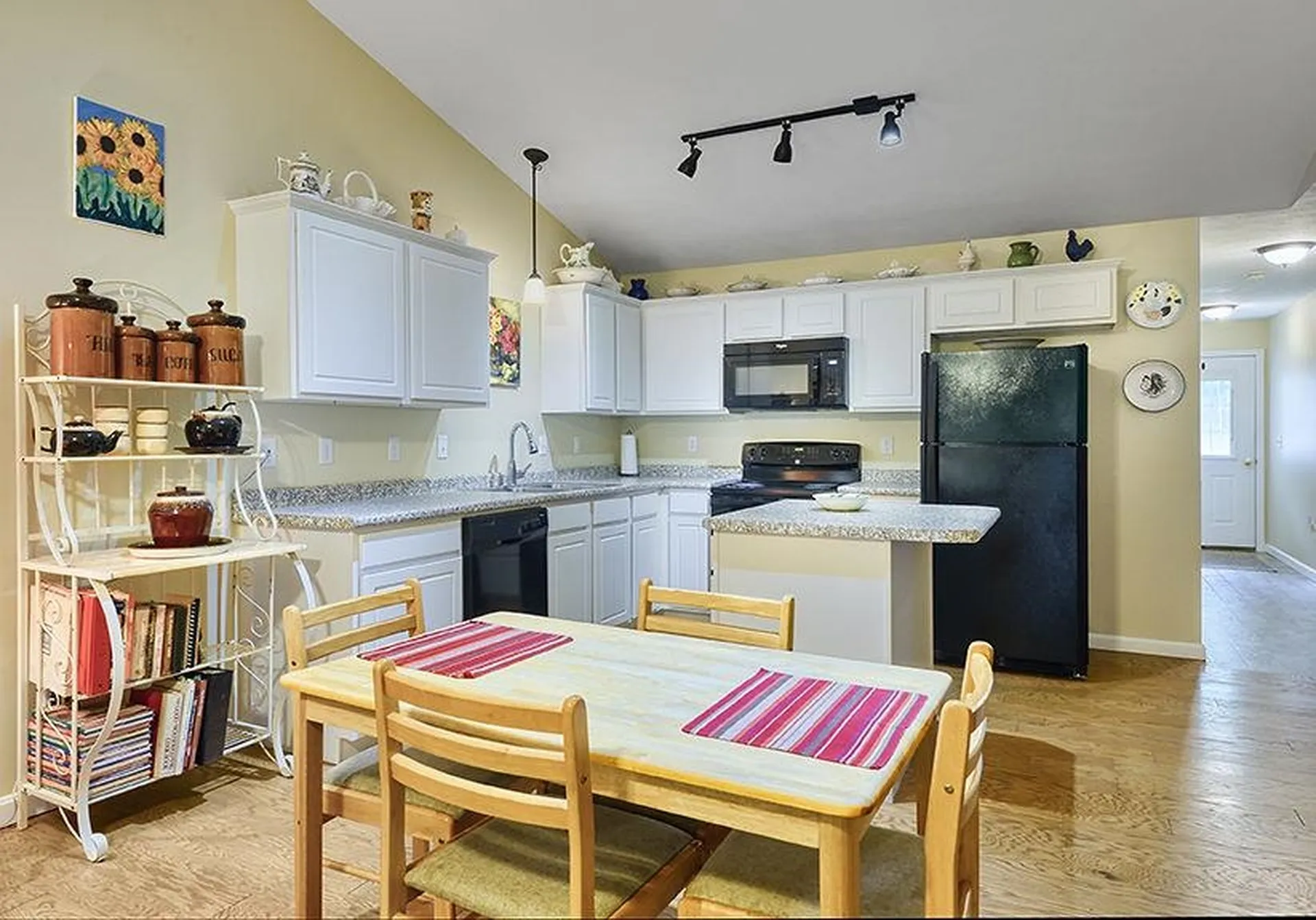 28 Owens Drive Swanzey NH 03446