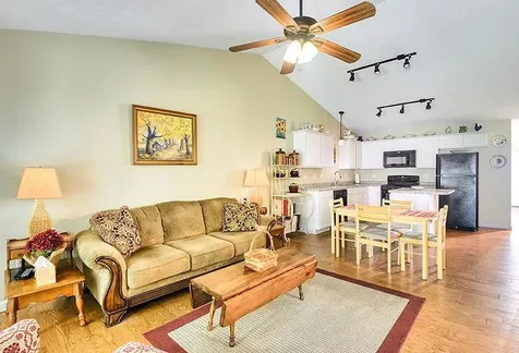 28 Owens Drive Swanzey NH 03446
