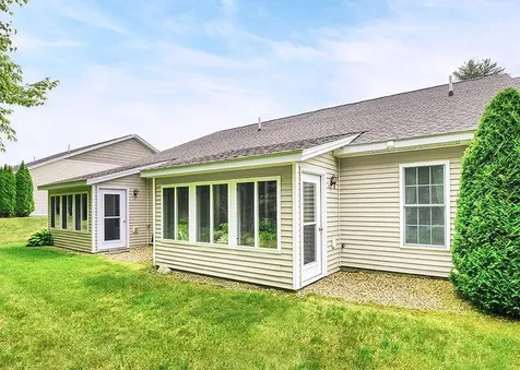 28 Owens Drive Swanzey NH 03446