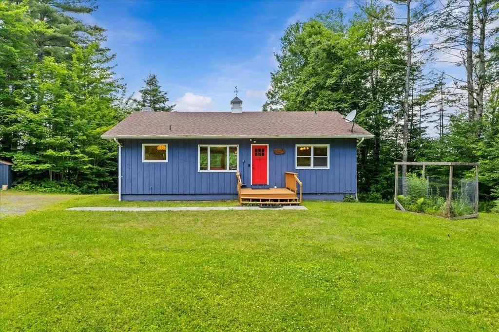 5879 Randolph Road Morristown VT 05661