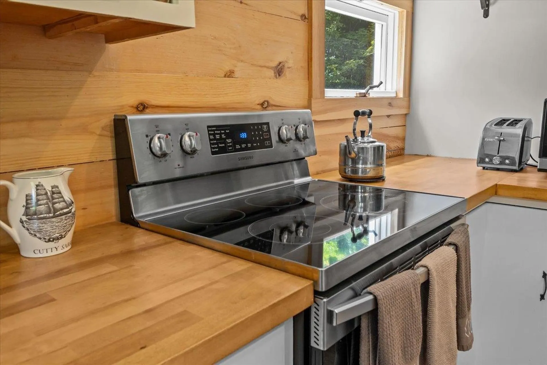 5879 Randolph Road Morristown VT 05661