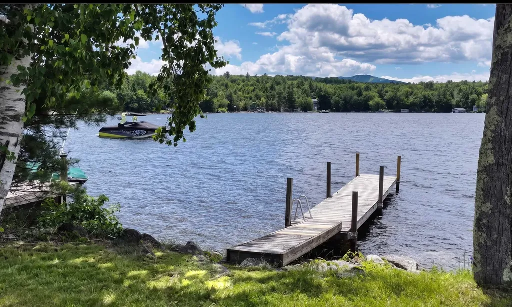 56 Lake Avenue Newbury NH 03255