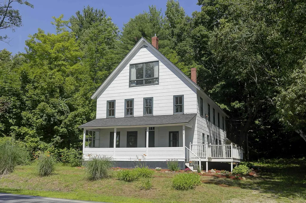 234 New Hampshire Route 16a Avenue Bartlett NH 03845