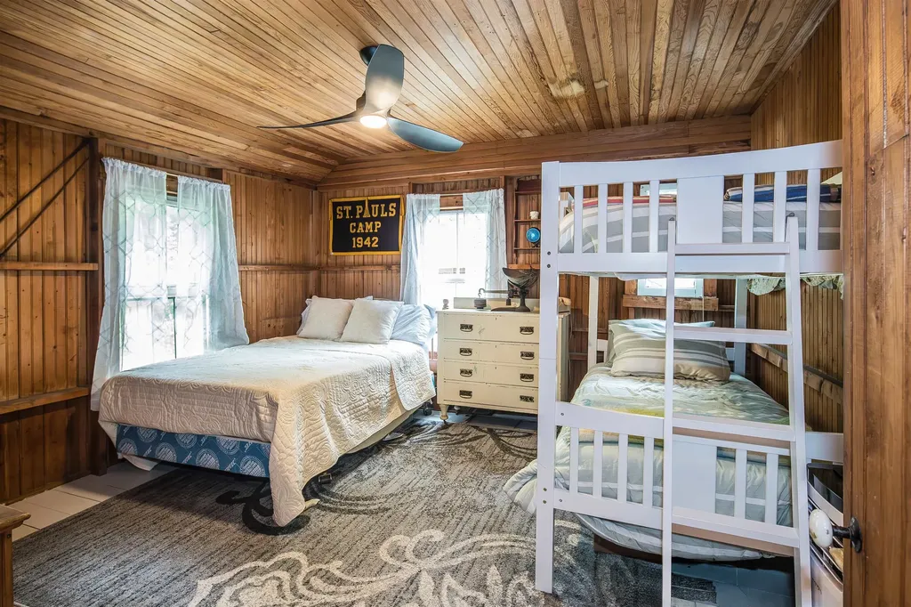 1044 Point Of Pines Road Castleton VT 05735