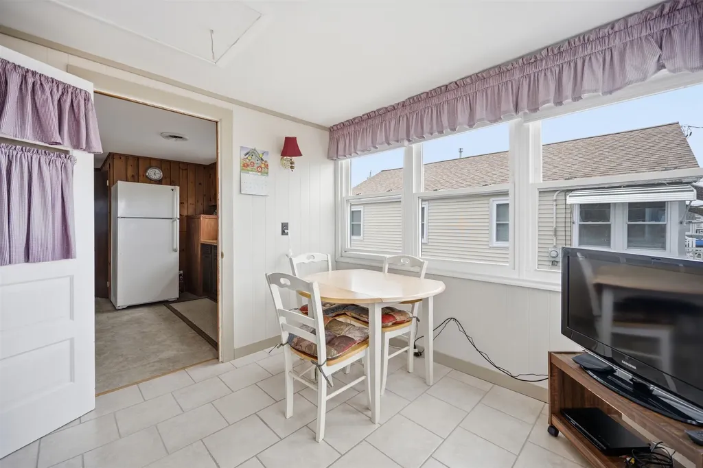 20 Jo-ann Lane Hampton NH 03842