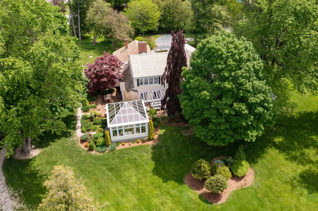 581 Whalley Road Charlotte VT 05445