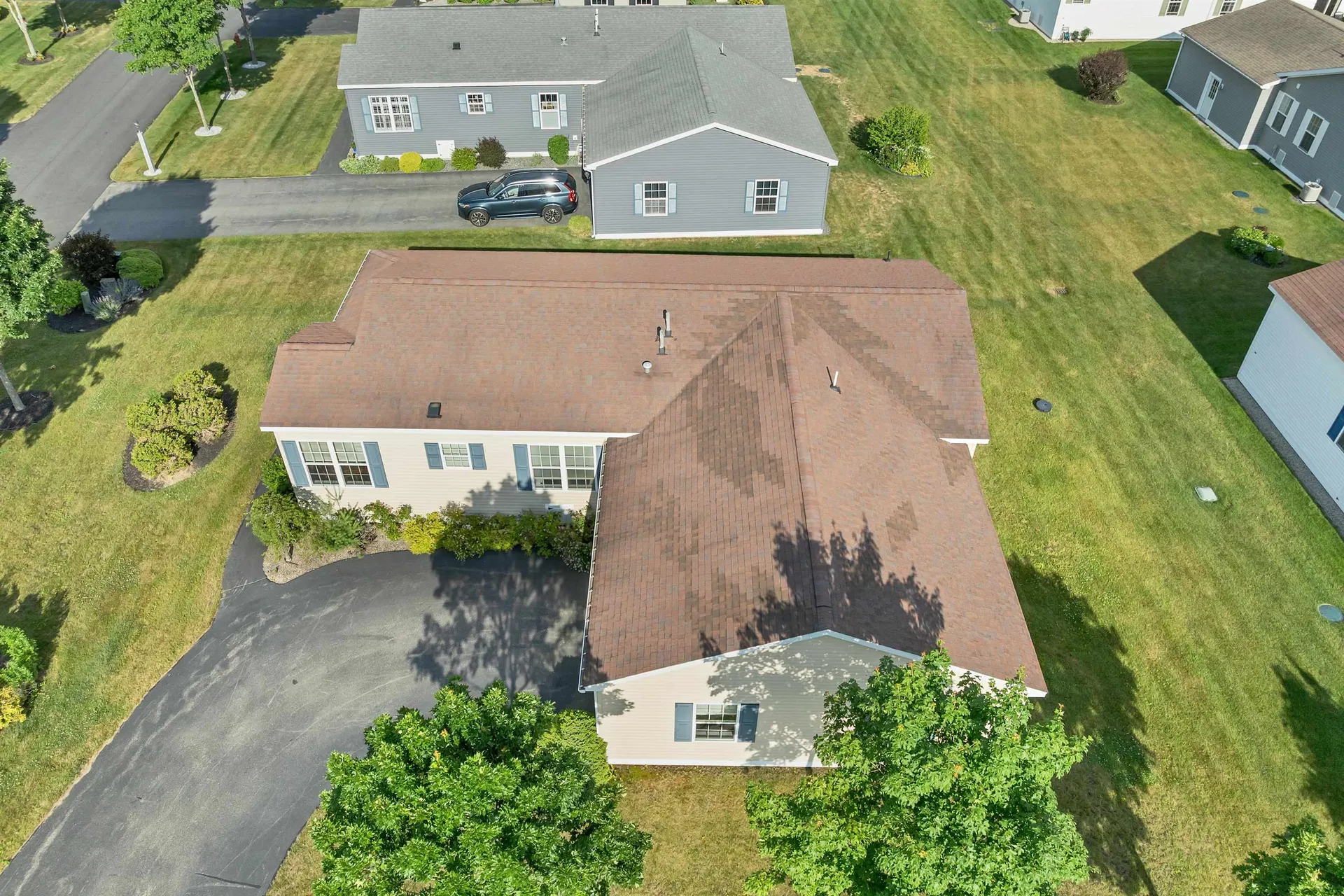 2 Goldenrod Way North Hampton NH 03862