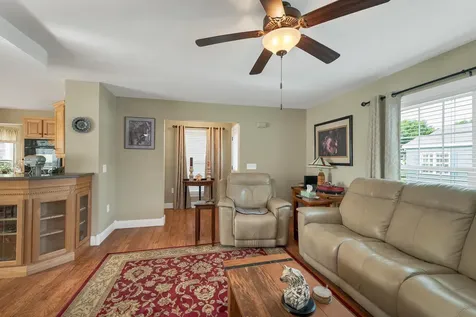 2 Goldenrod Way North Hampton NH 03862