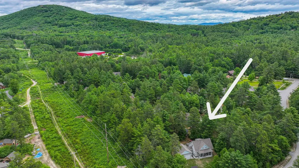 86 Brookstone Lane Madison NH 03849