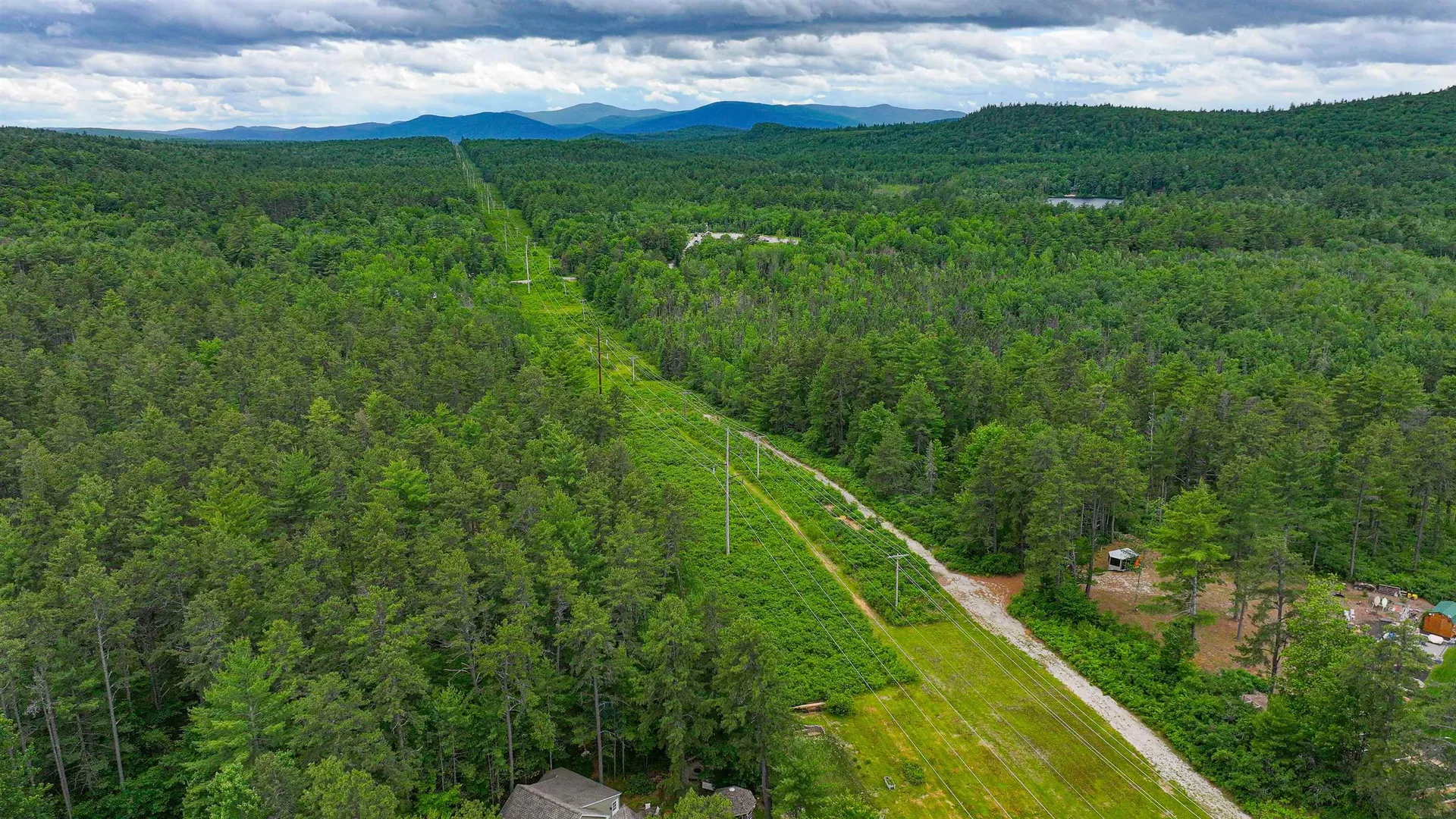 86 Brookstone Lane Madison NH 03849