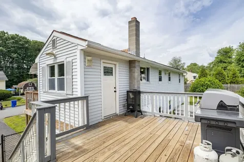 124 Claire Street Manchester NH 03103