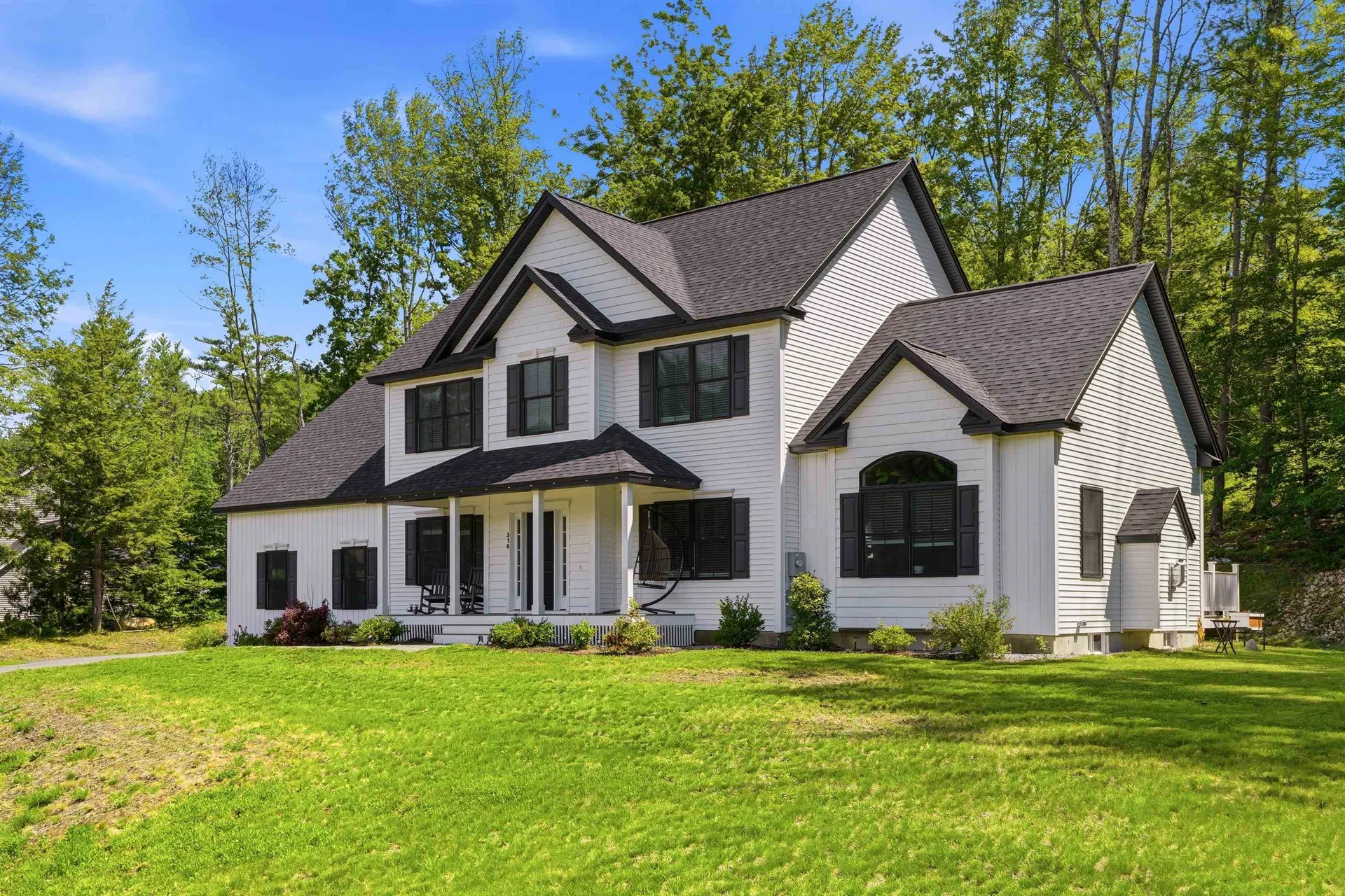 316 Montelona Road Goffstown NH 03045