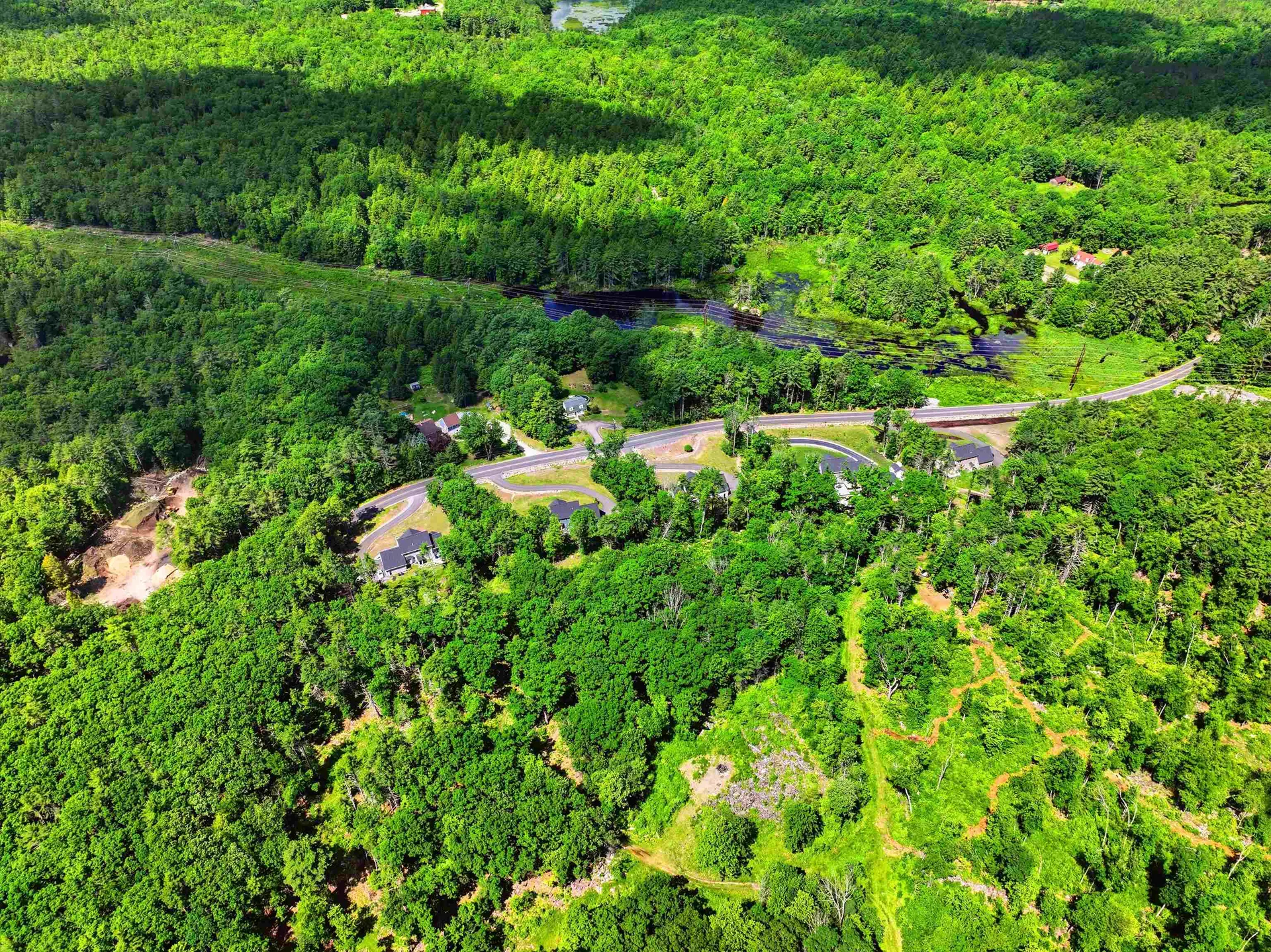 316 Montelona Road Goffstown NH 03045