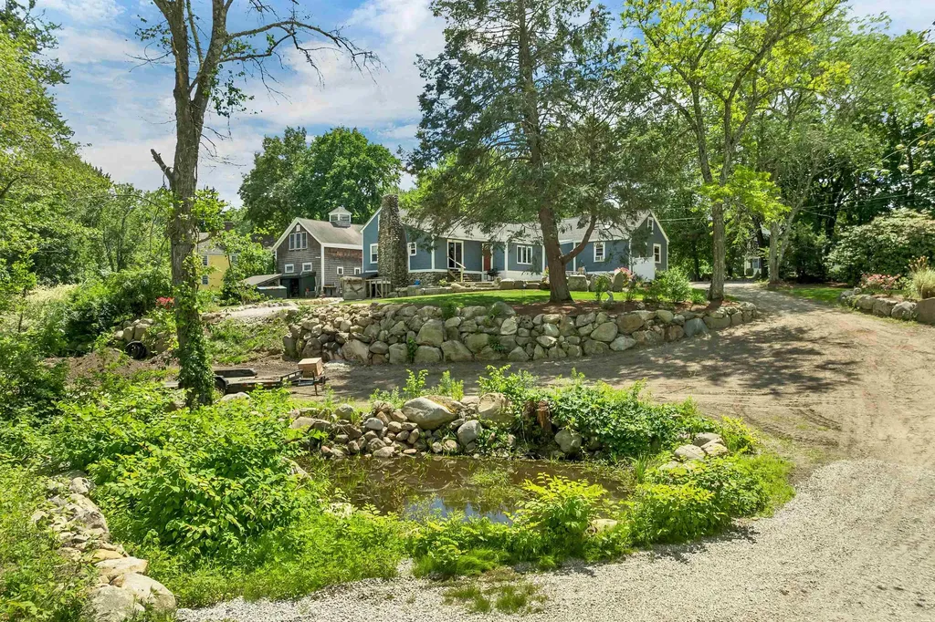 14 Frances Hill Road Westford MA 01886