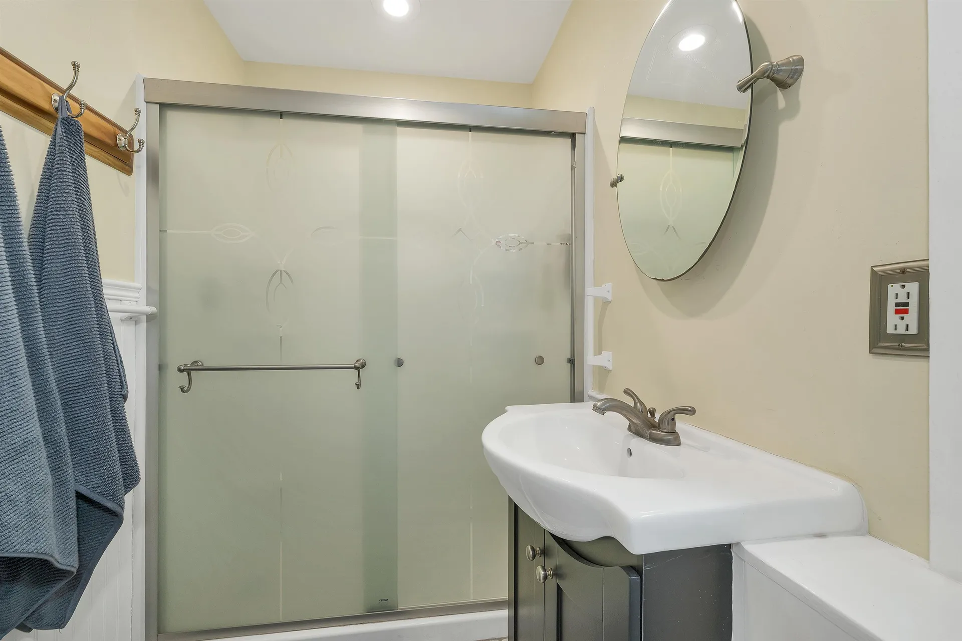 14 Frances Hill Road Westford MA 01886