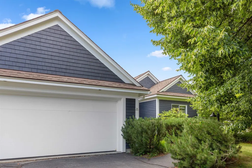 26 Fountain Way Lebanon NH 03784