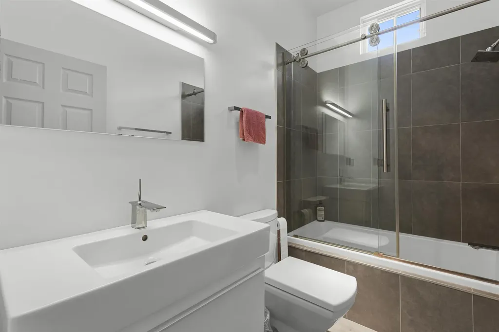26 Fountain Way Lebanon NH 03784