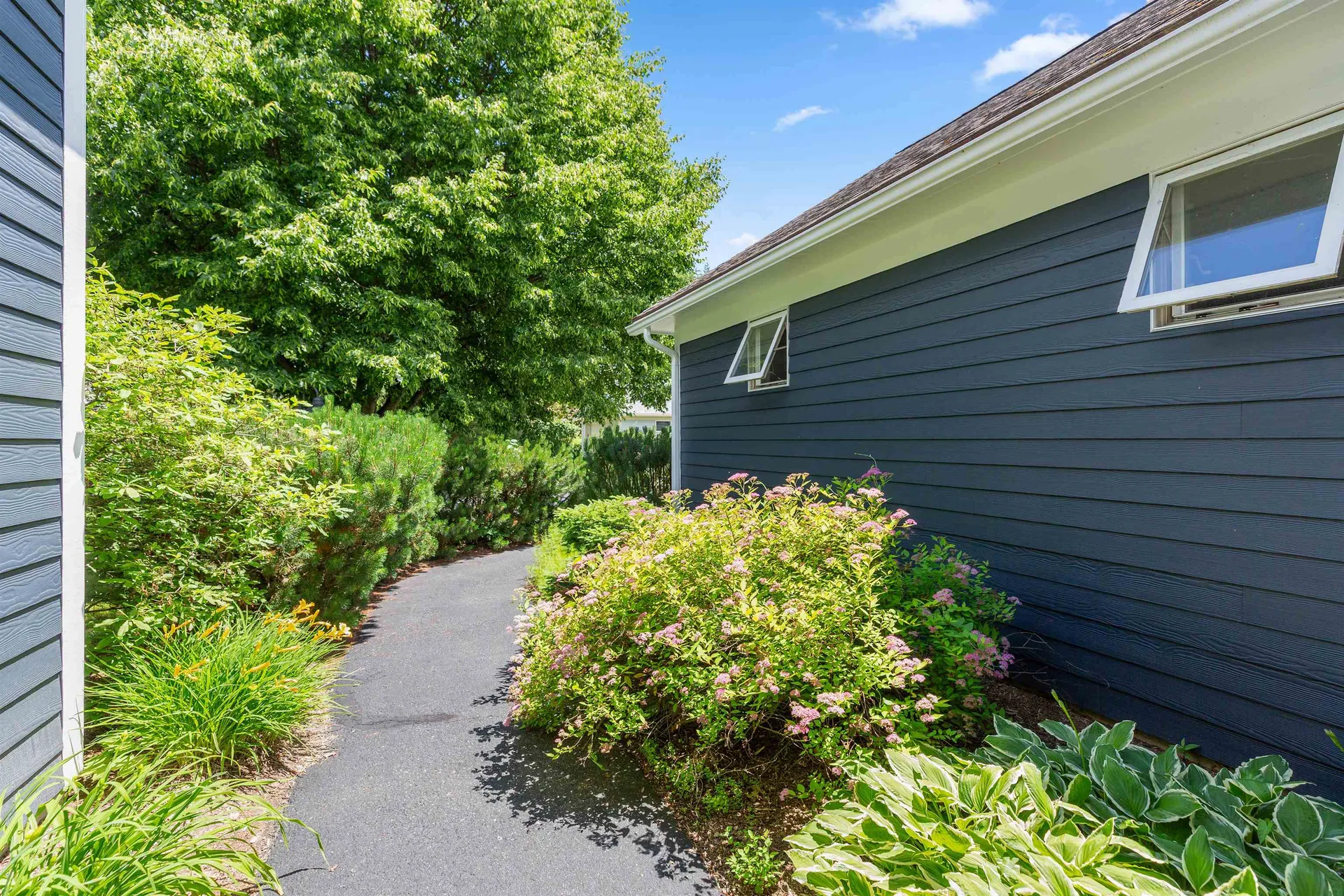26 Fountain Way Lebanon NH 03784