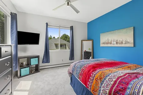 26 Fountain Way Lebanon NH 03784