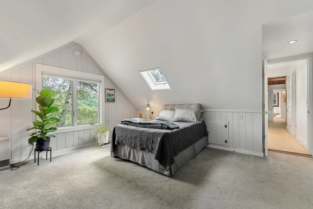 217 South Perry Road Barnard VT 05091