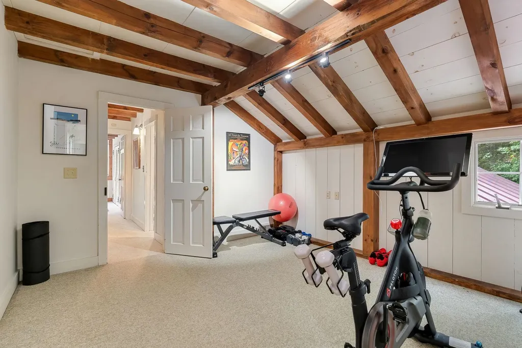 217 South Perry Road Barnard VT 05091