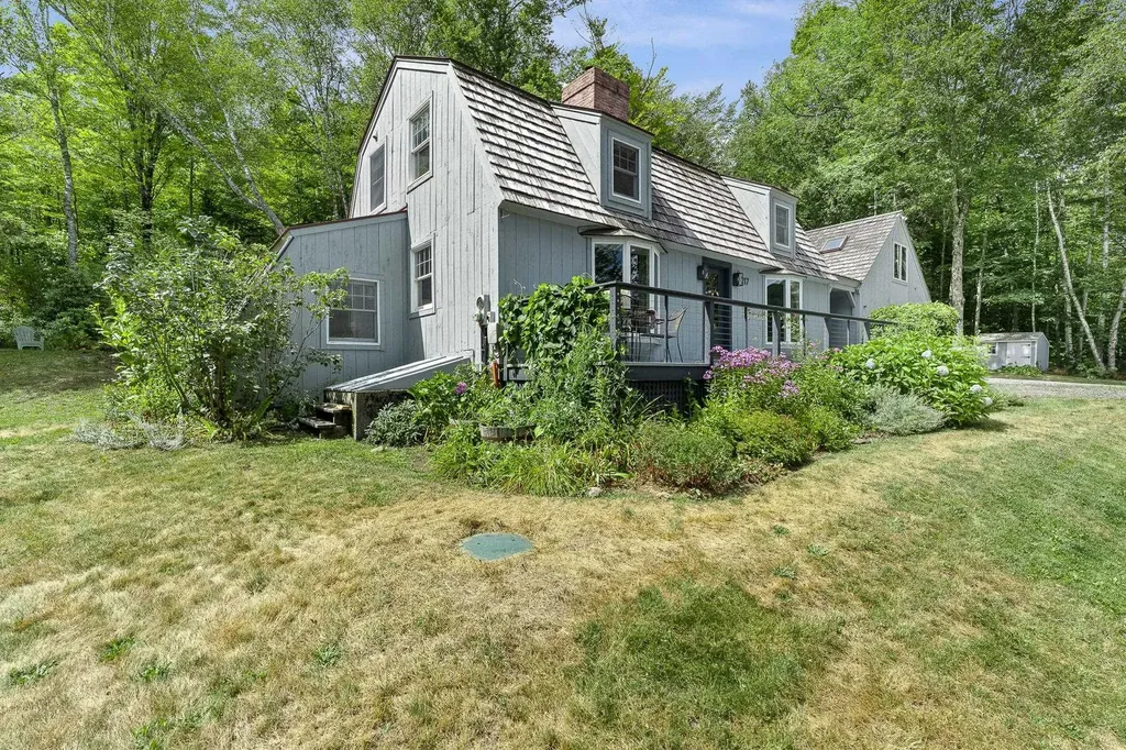 217 South Perry Road Barnard VT 05091