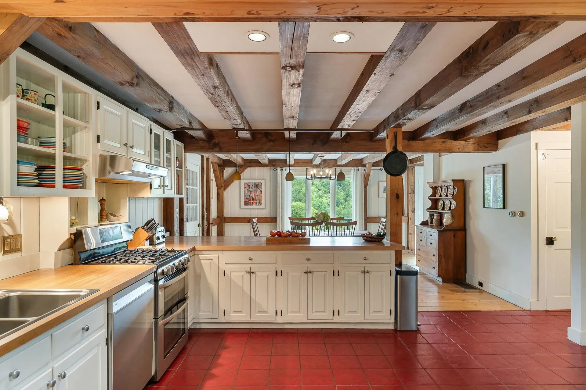 217 South Perry Road Barnard VT 05091