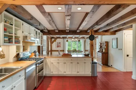 217 South Perry Road Barnard VT 05091