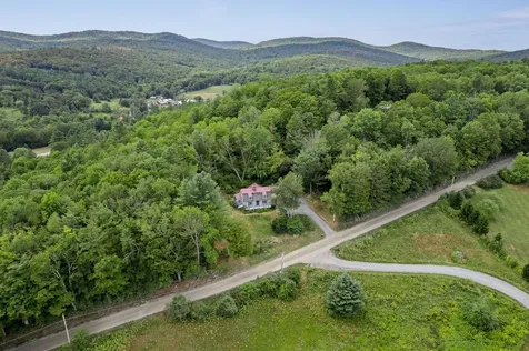 217 South Perry Road Barnard VT 05091